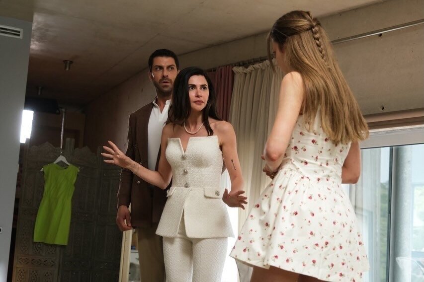 Episode poster