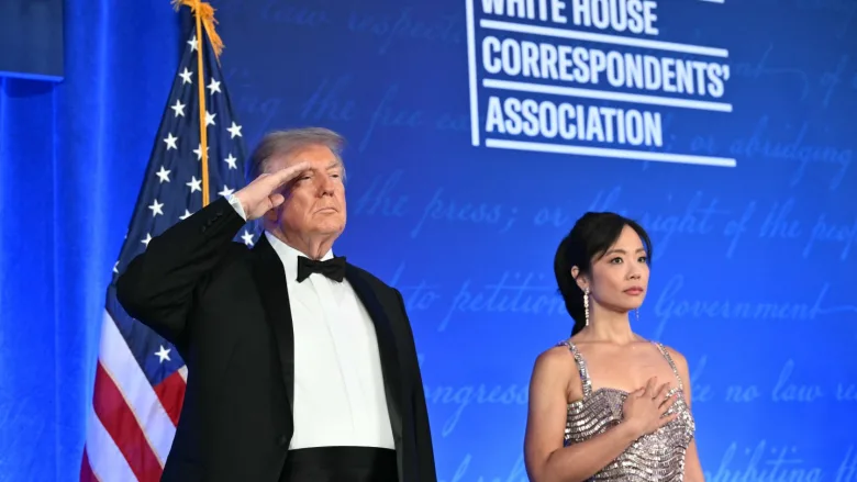 Trump, Beyaz Saray Muhabirleri Yemeğinde Medyayı Eleştirdi