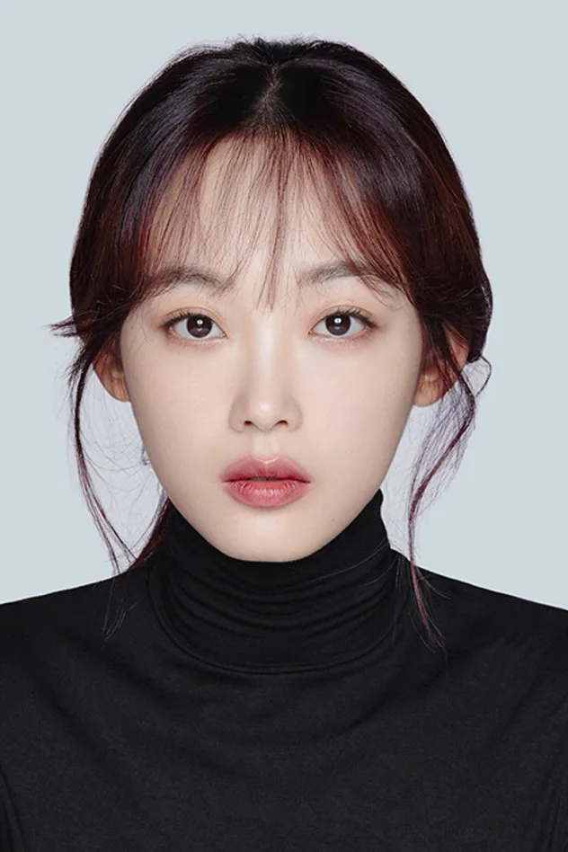 Lee You-mi fotoğrafı