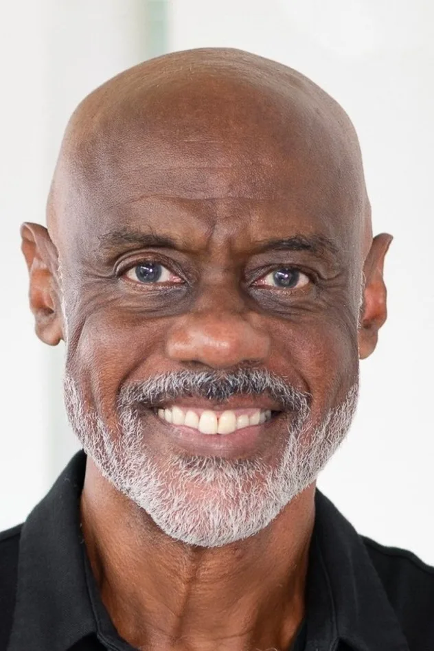 Tony Edwards fotoğrafı