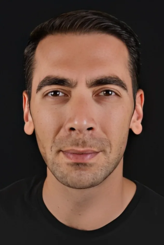 Enver Hüsrevoğlu fotoğrafı