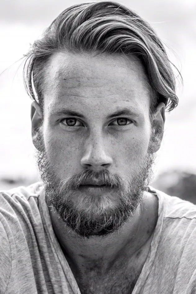 John Robinson fotoğrafı