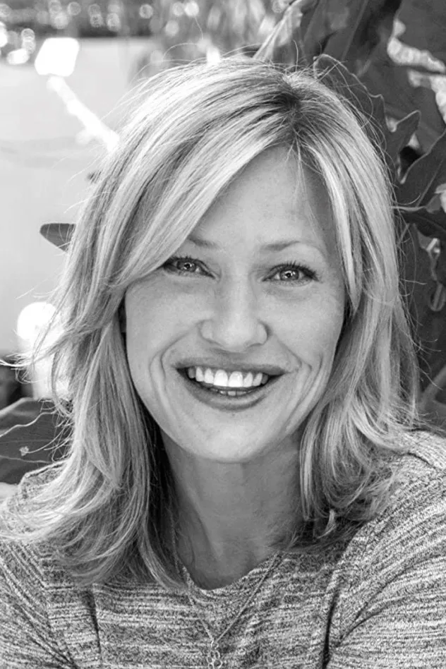 Joey Lauren Adams fotoğrafı