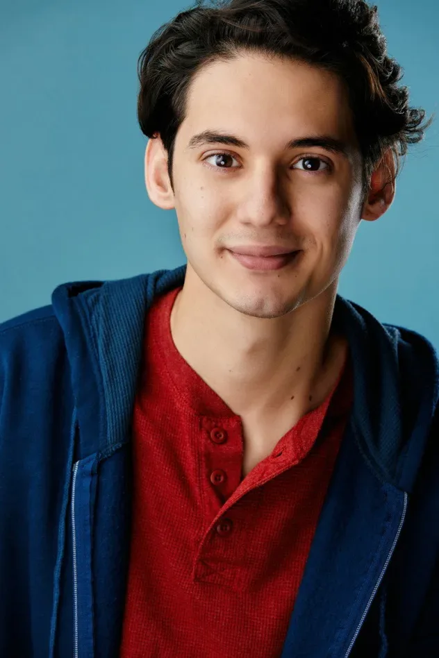 Cover image for Aaron Vargas