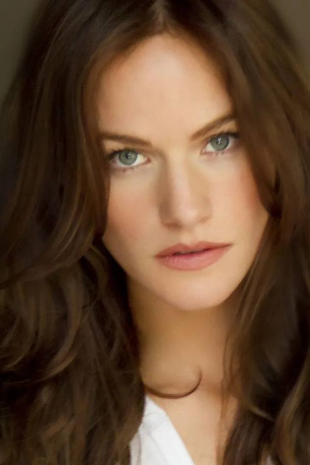 Kelly Overton fotoğrafı
