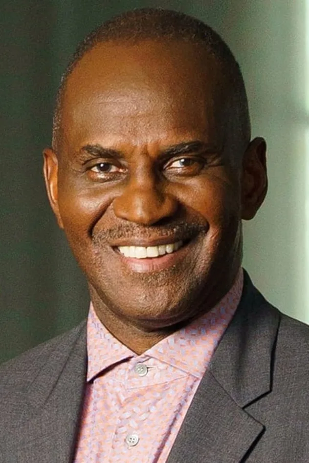 Julius Tennon fotoğrafı