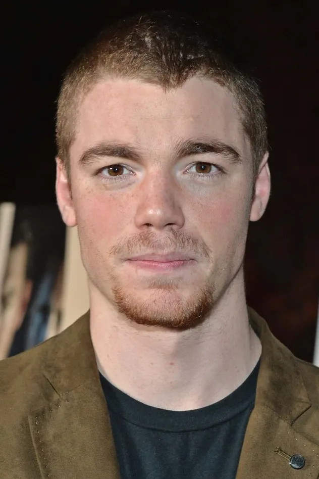 Gabriel Basso fotoğrafı
