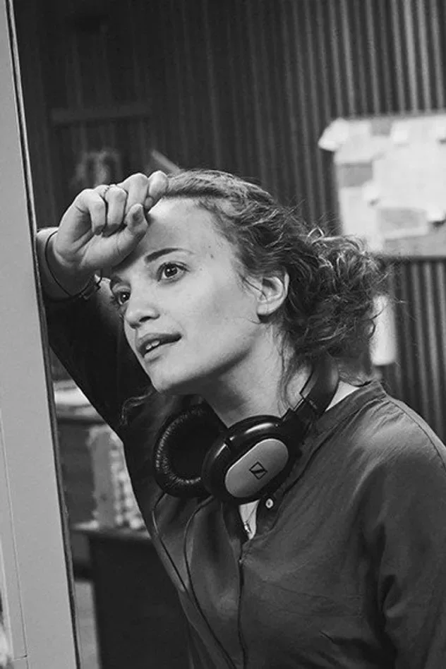 صورة الغلاف لـ Ella Jones