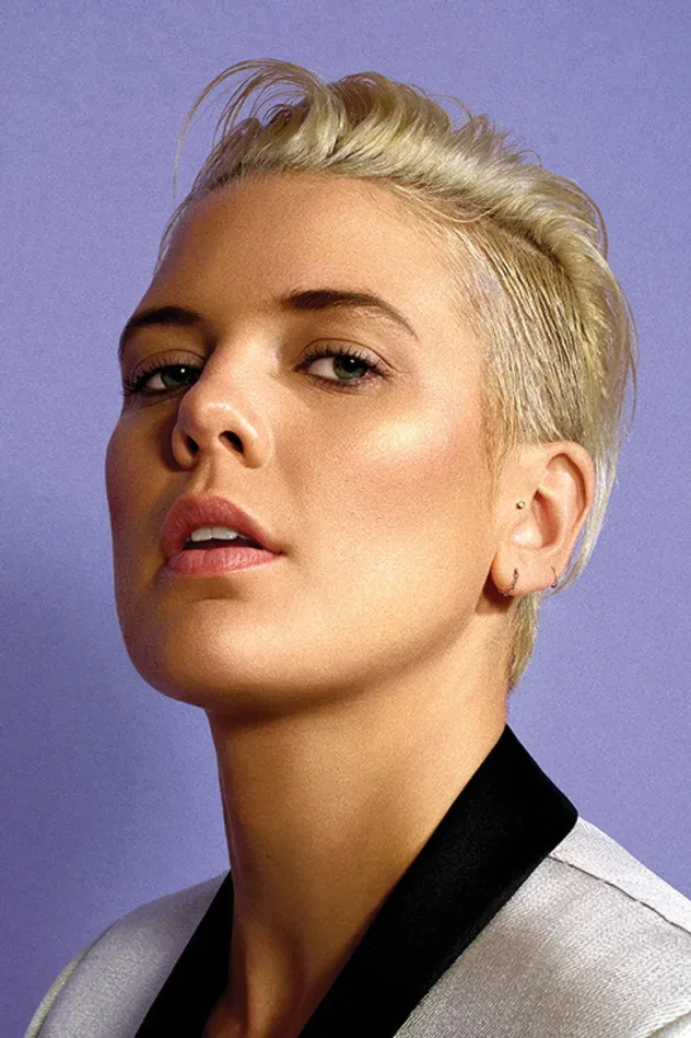 Imagen de portada para Betty Who
