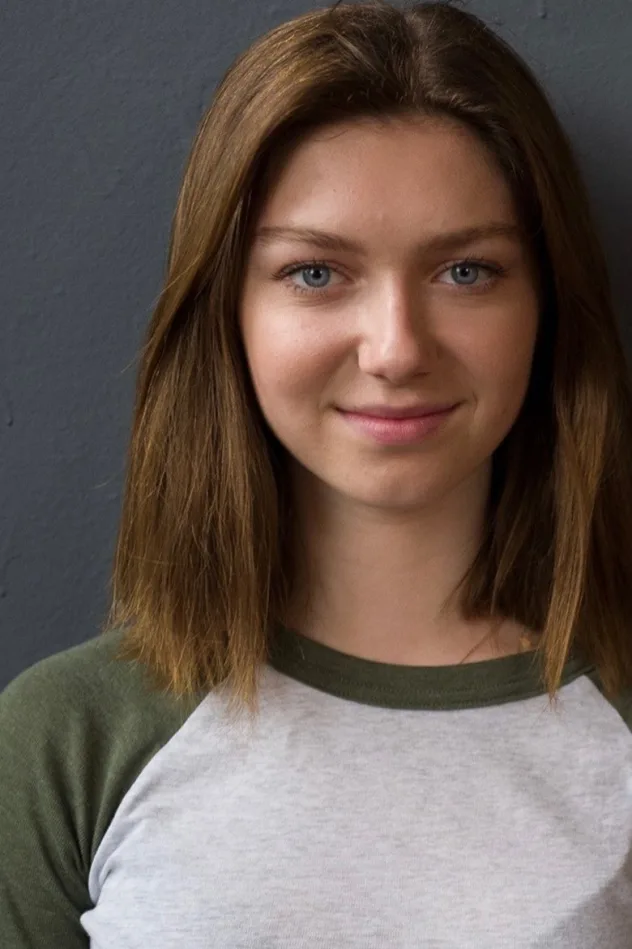Isabella Blake-Thomas fotoğrafı