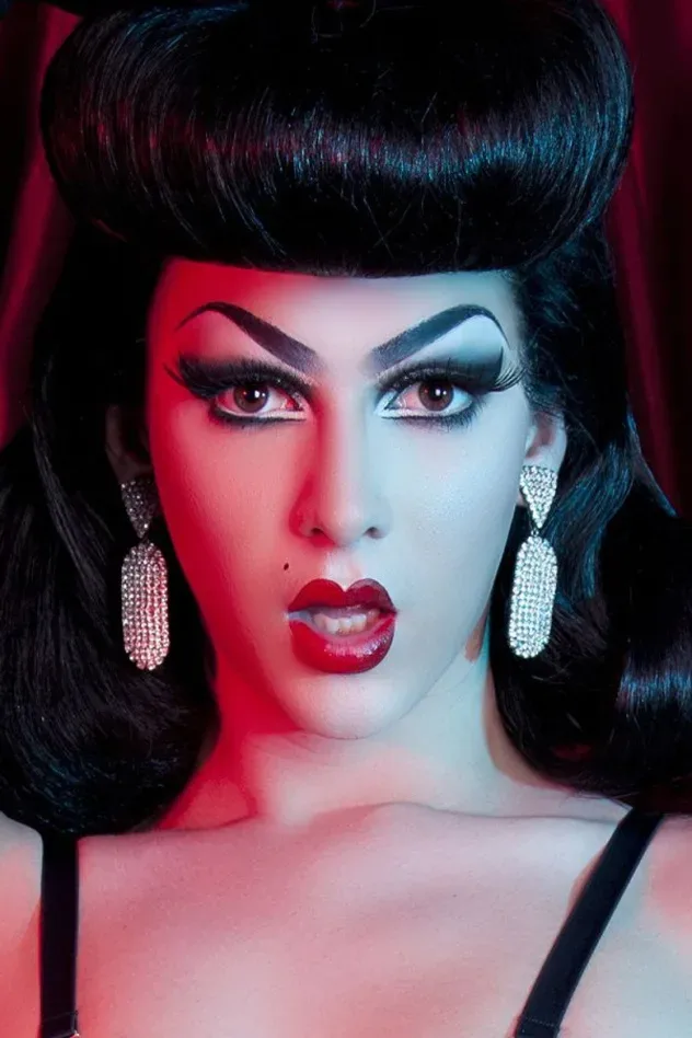 Обложка для Violet Chachki