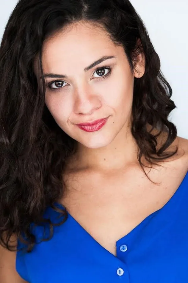 Isabelle McCalla fotoğrafı