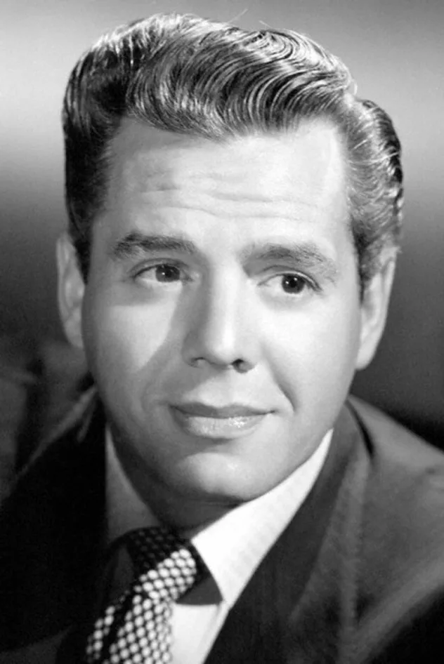 Desi Arnaz fotoğrafı