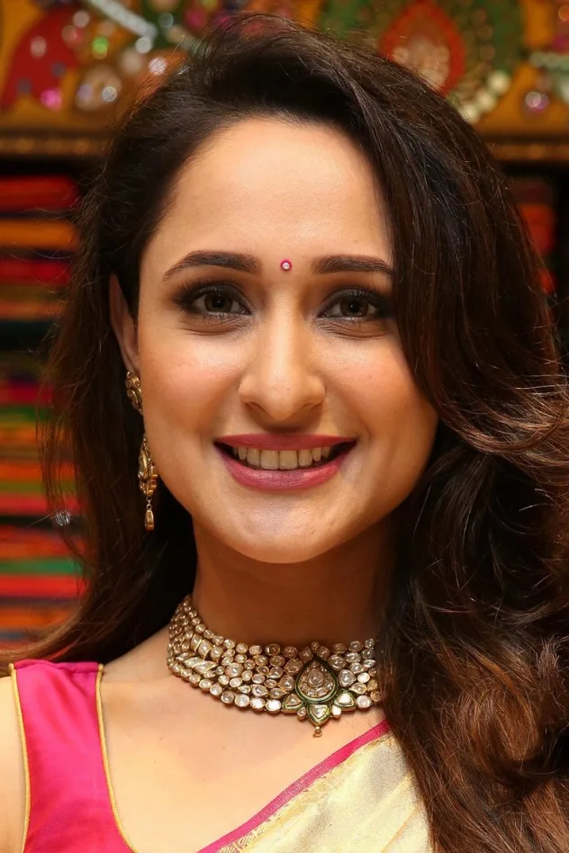Pragya Jaiswal fotoğrafı