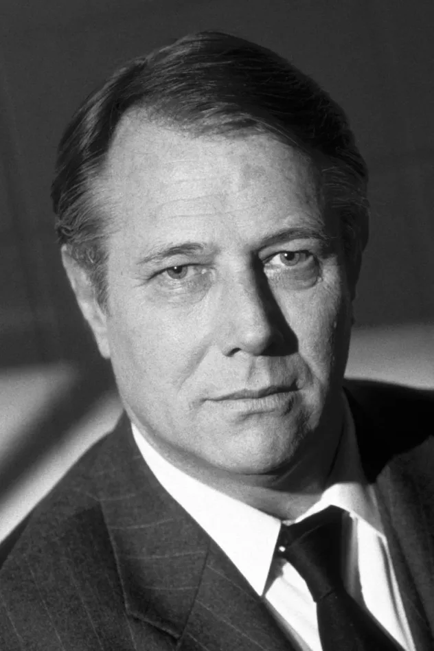 J.T. Walsh fotoğrafı