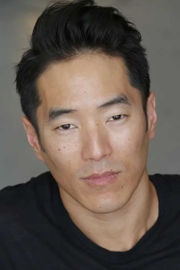 Leonardo Nam fotoğrafı