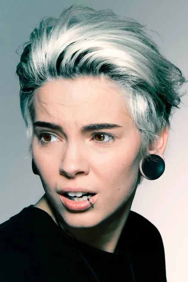 صورة الغلاف لـ Roxane Bruneau