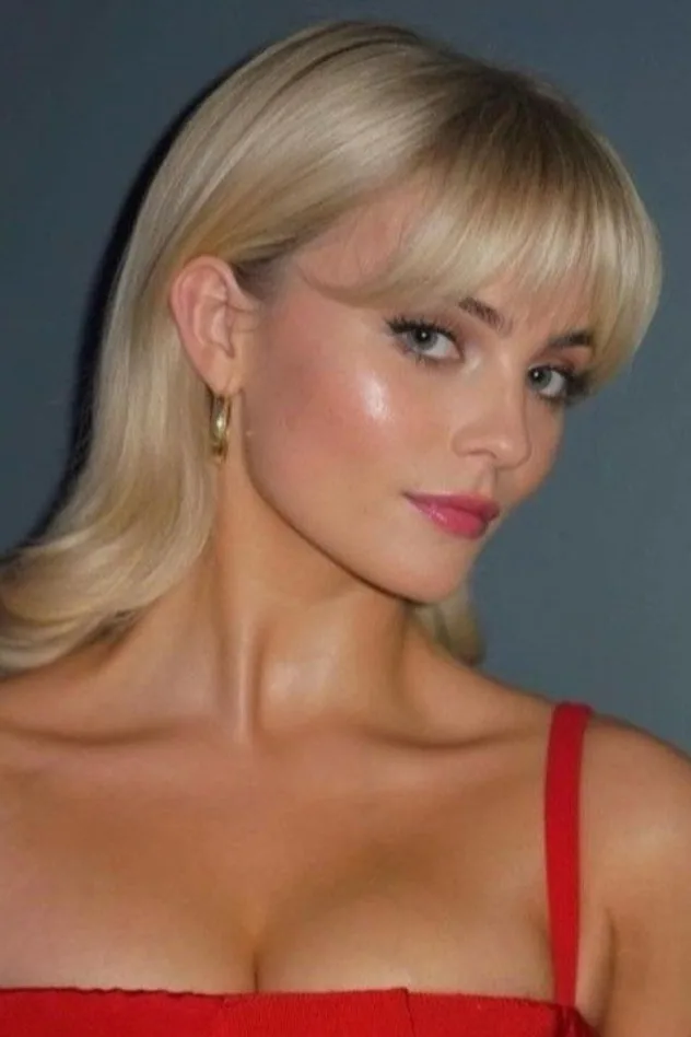 Millie Gibson fotoğrafı
