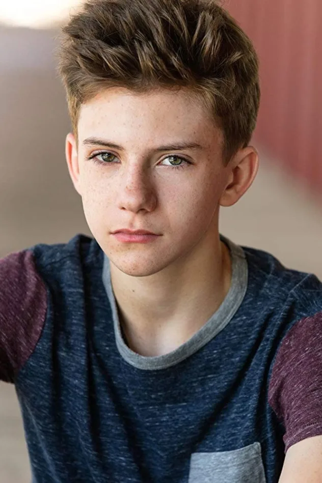 Tyler Sanders fotoğrafı