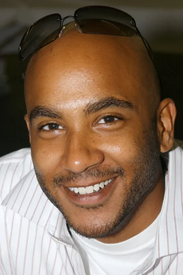 Обложка для Cirroc Lofton