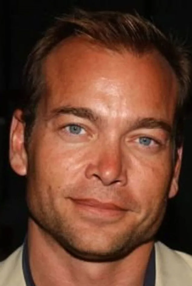 Jonathan Breck fotoğrafı