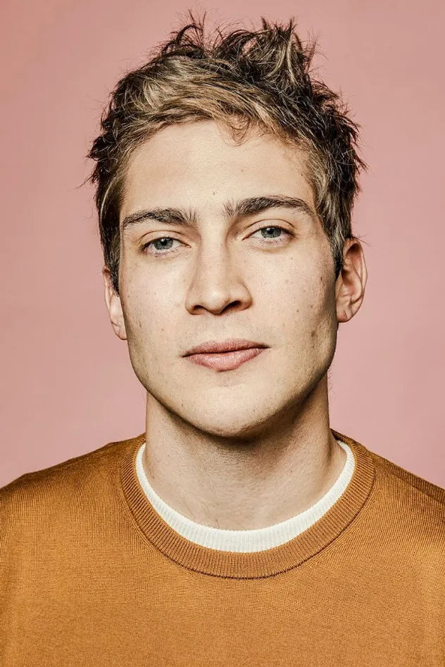 James Morosini fotoğrafı