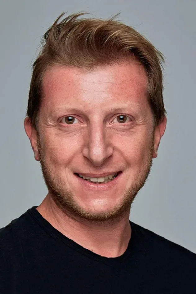 Cover image for Ömür Arpacı