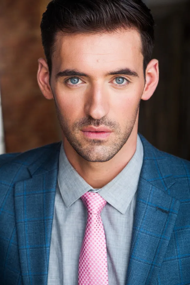 Armen Taylor fotoğrafı