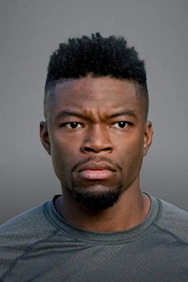 Caleb Castille fotoğrafı