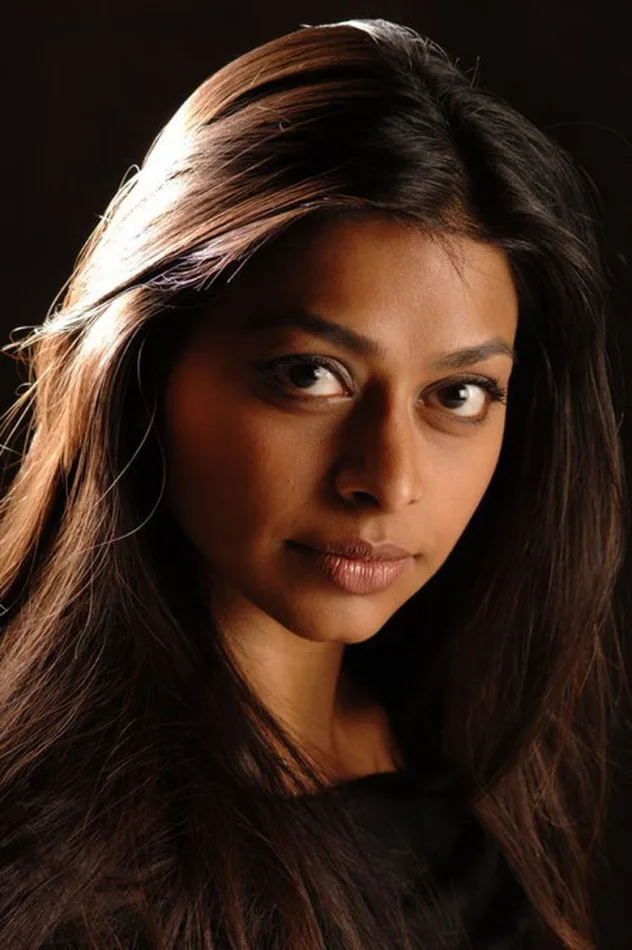 Ayesha Dharker fotoğrafı