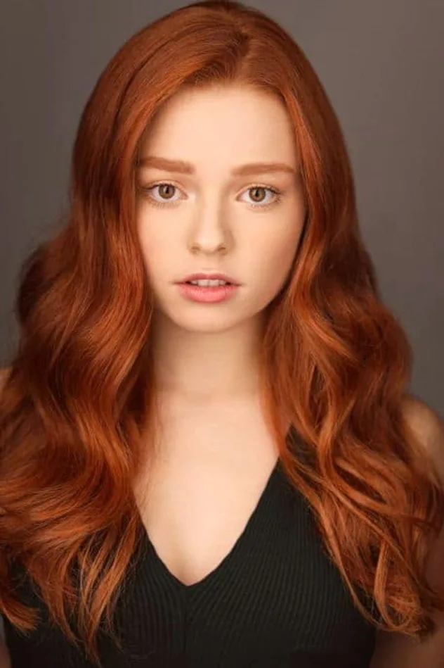 Kyra Leroux fotoğrafı