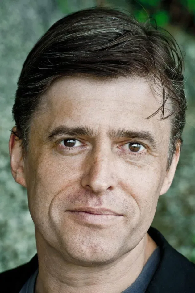 Обложка для Marcus Hutton