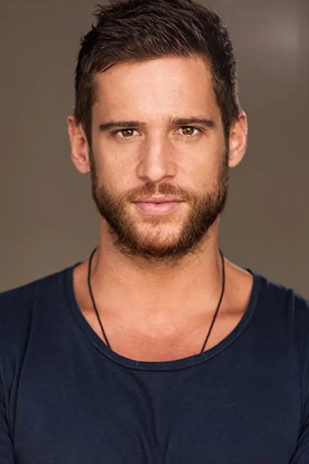 Dan Ewing fotoğrafı
