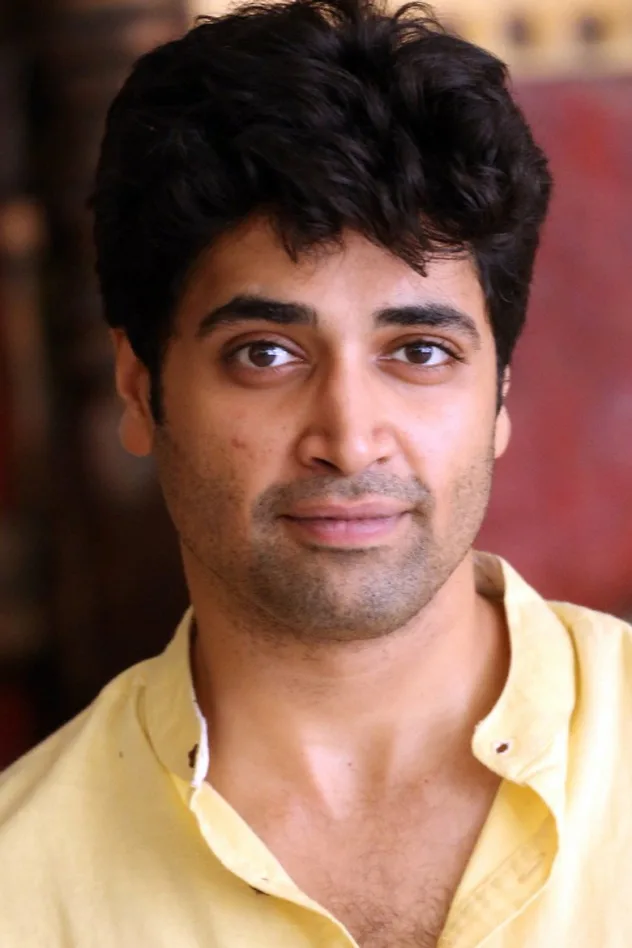 Adivi Sesh fotoğrafı
