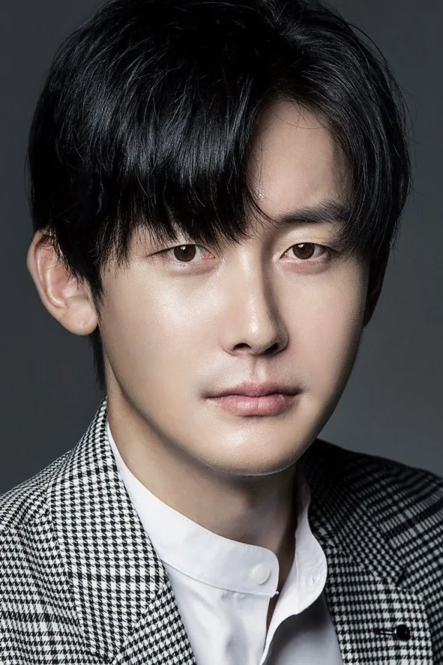 Kim Jun-han fotoğrafı