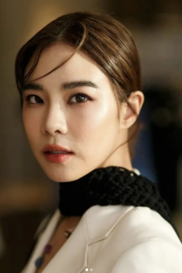 คริส หอวัง fotoğrafı