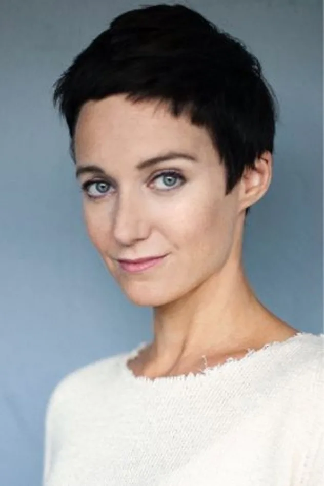 Polly Maberly fotoğrafı