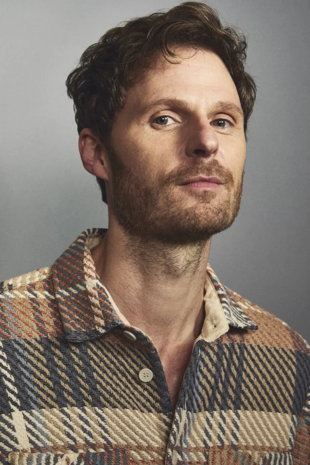 Rupert Young fotoğrafı