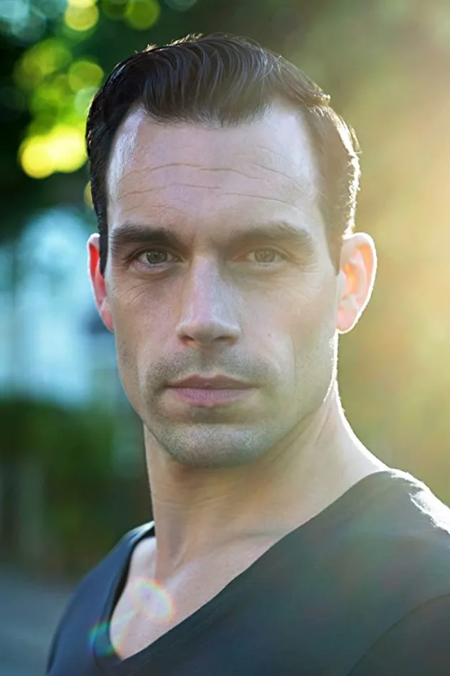 Russell Balogh fotoğrafı