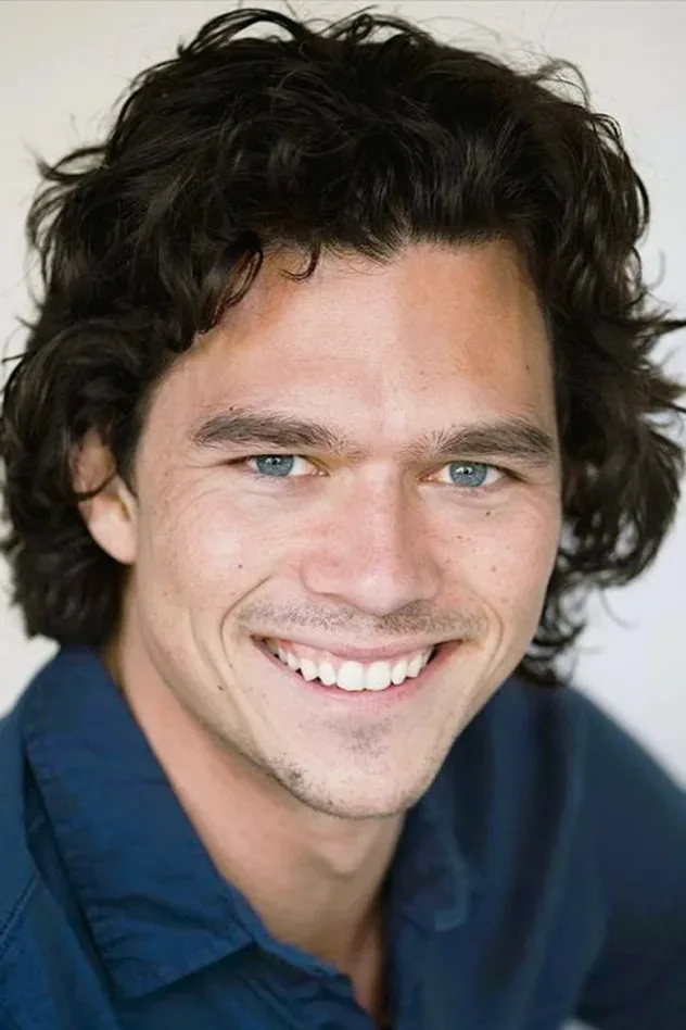 Imagen de portada para Luke Arnold