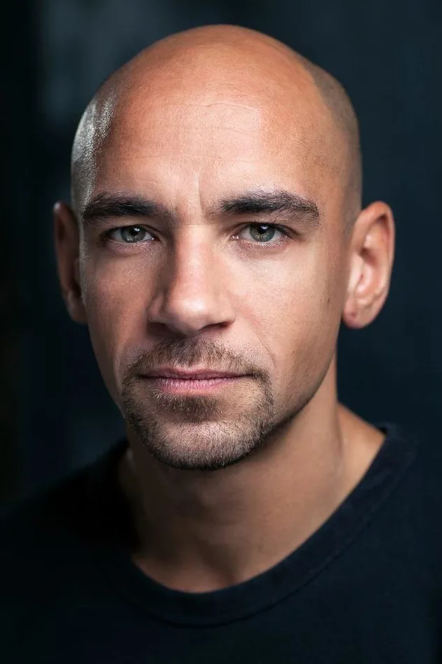 Fraser Ayres fotoğrafı