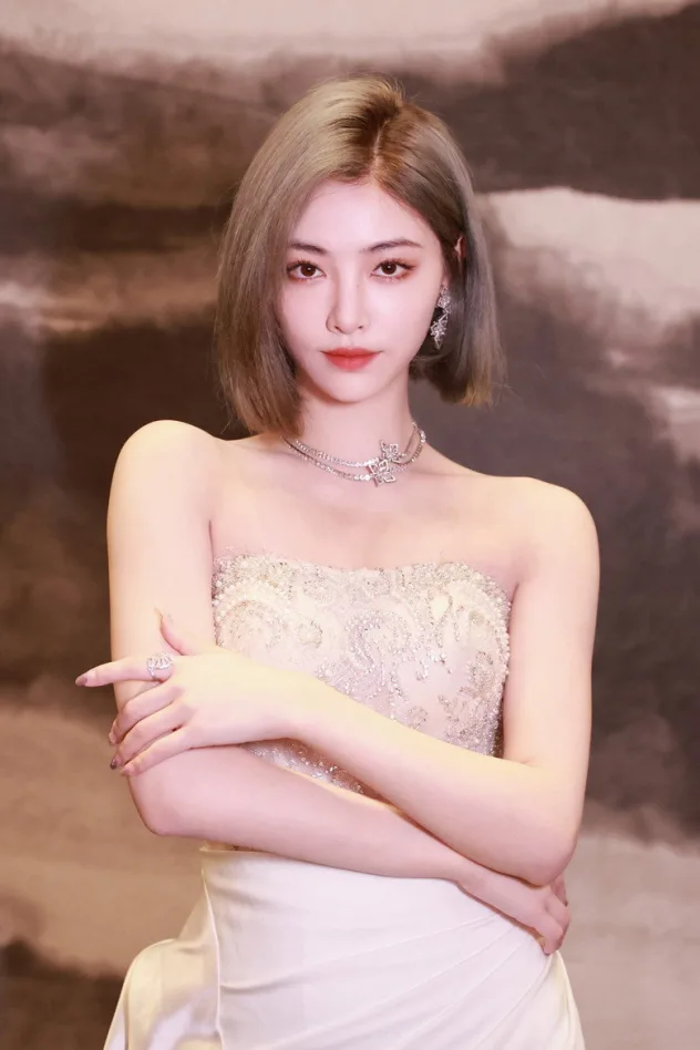 Xu Jia Qi fotoğrafı