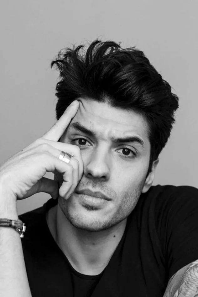 Janis Abrikh fotoğrafı