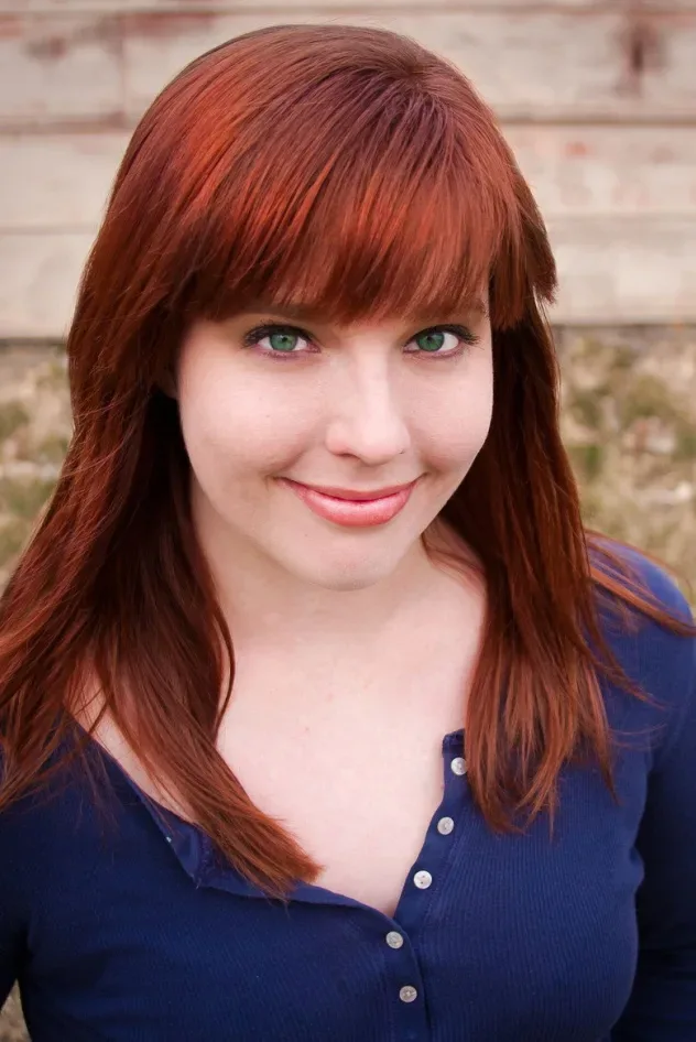 Обложка для Lindsay Jones