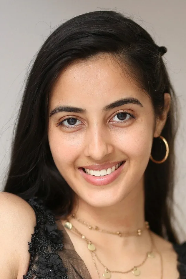 Simrat Kaur fotoğrafı