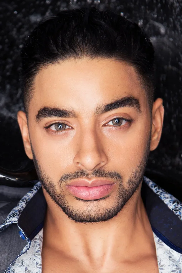Laith Ashley fotoğrafı