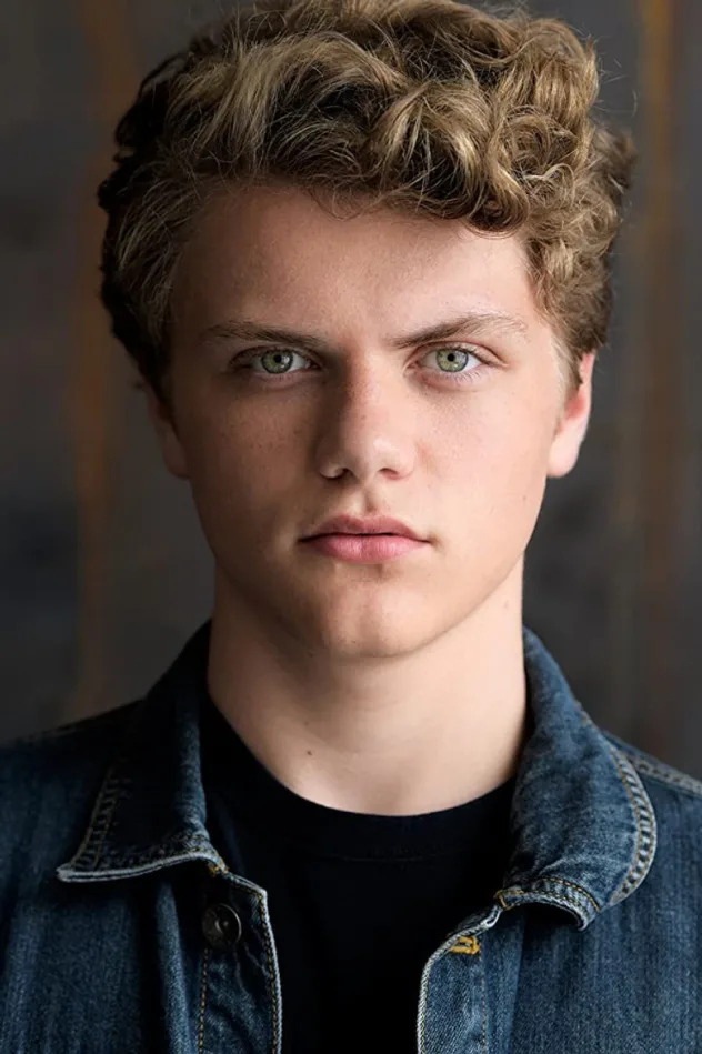 Jake Brennan fotoğrafı