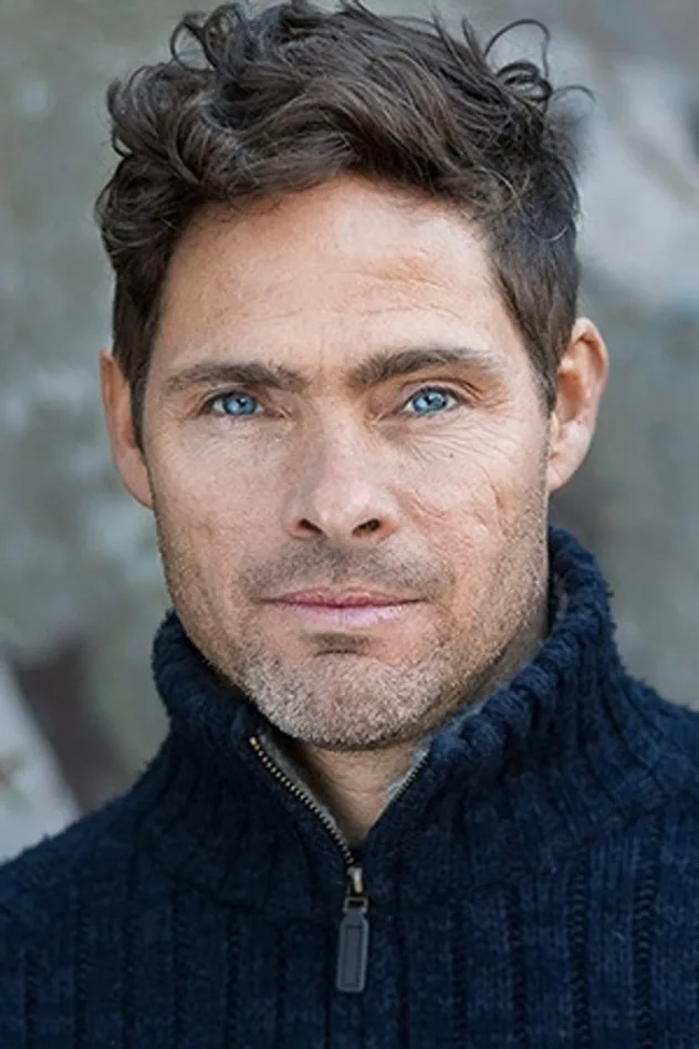 Alex Reece fotoğrafı