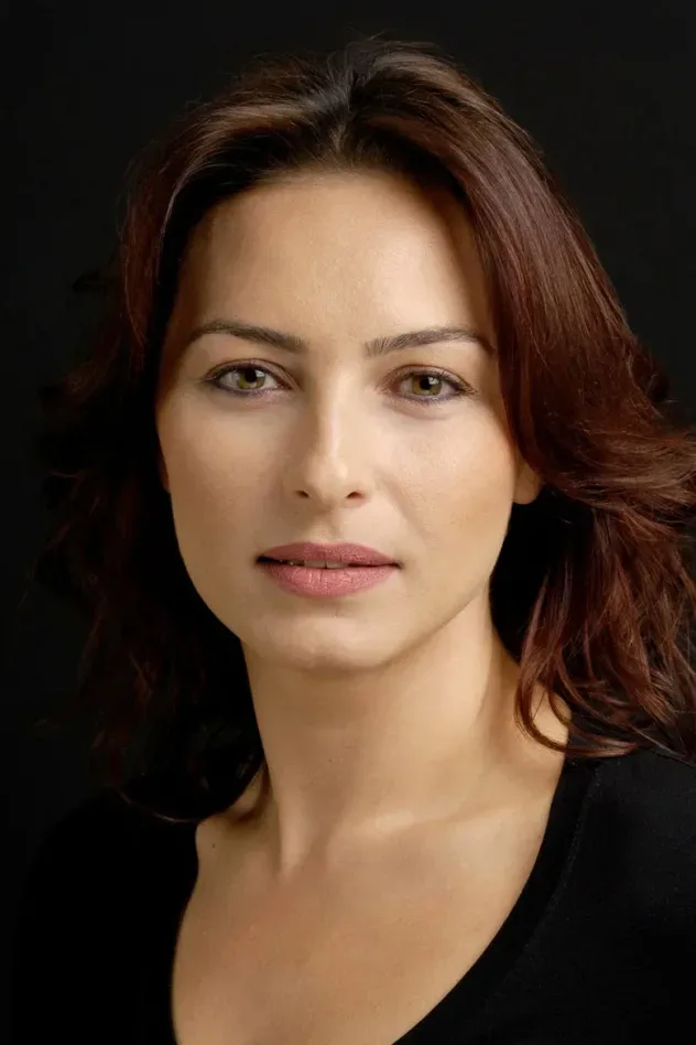 صورة الغلاف لـ Ayça Bingöl