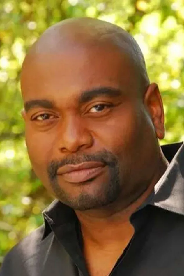 Обложка для Glenn Magee